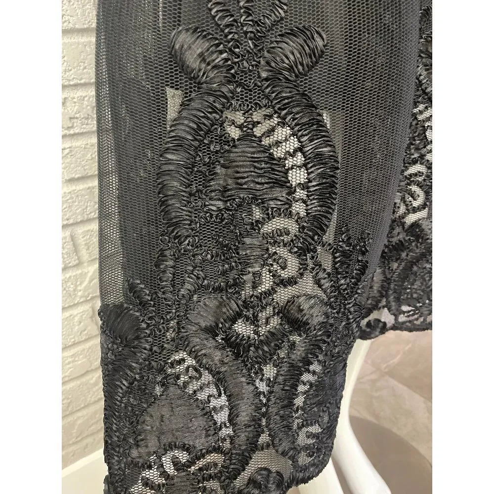 Banjul Black Embroidered Scalloped Hem Midi Skirt Size L